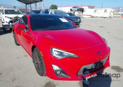 2013 Scion Fr-S из США, поврежденный, VIN JF1ZNAA1XD1715394